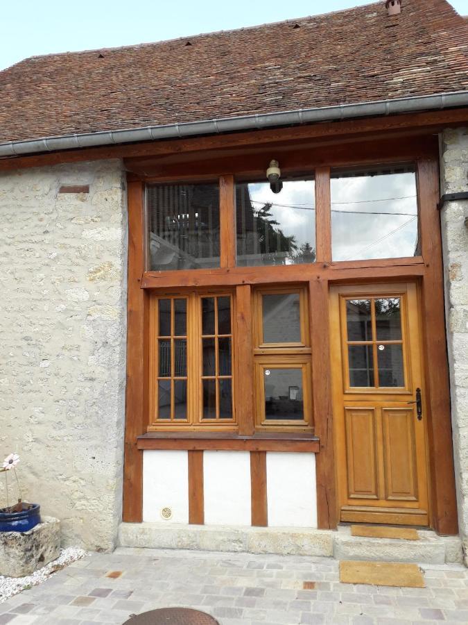 Вилла Maison En Pierre Totalement Renovee Marsainvilliers Экстерьер фото